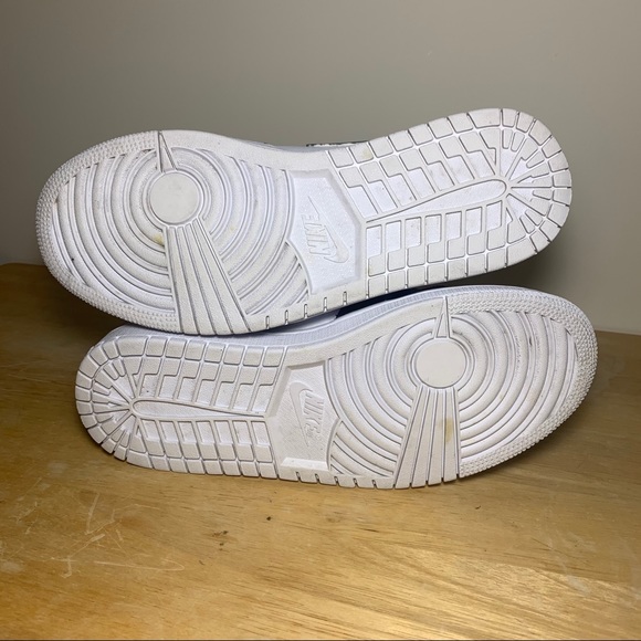 Air Jordan 1 Mid Custom - Picture 5 of 5